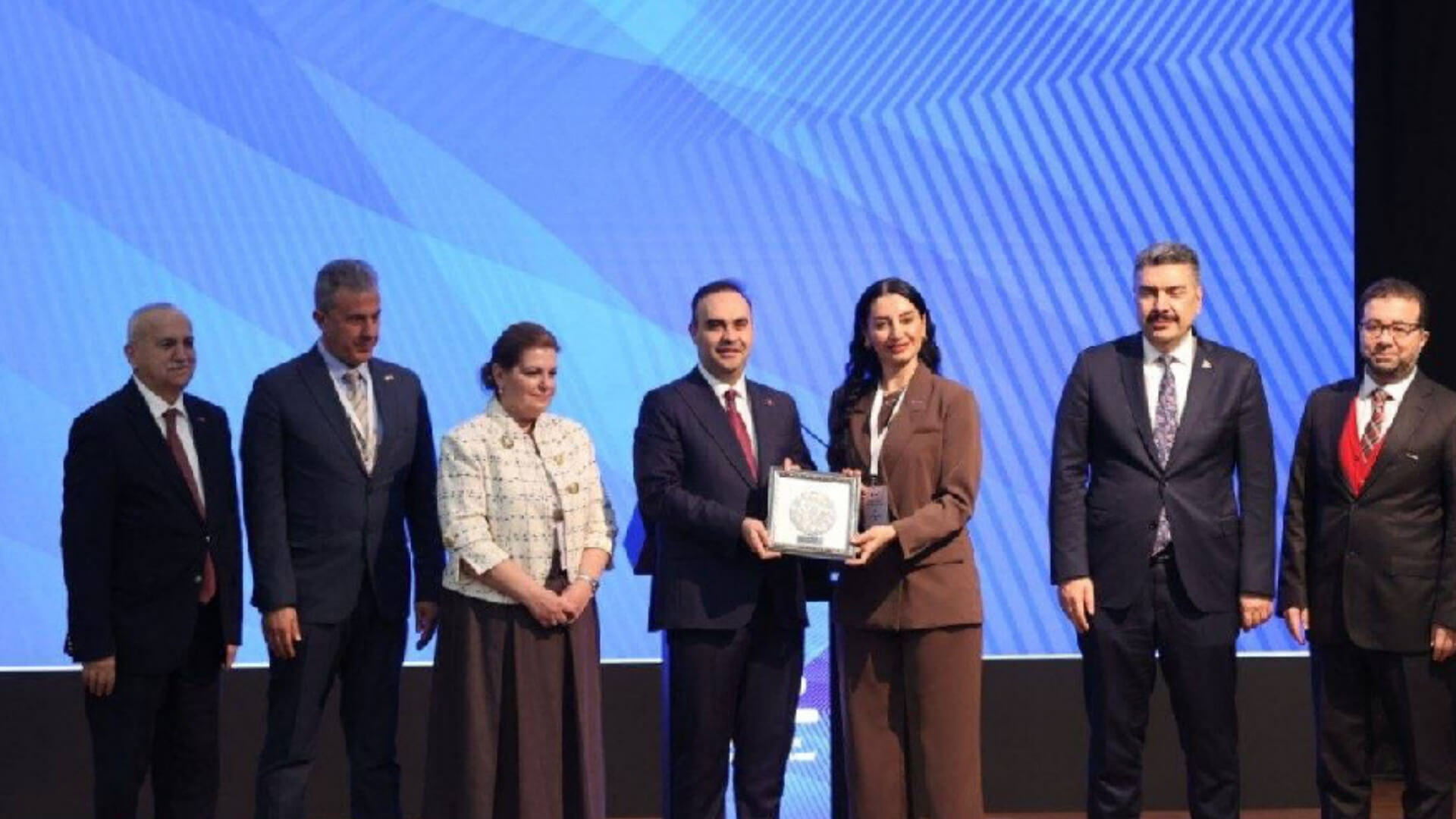 Bakan Kacır, 21. Kobi Zirvesi'nde Konuştu