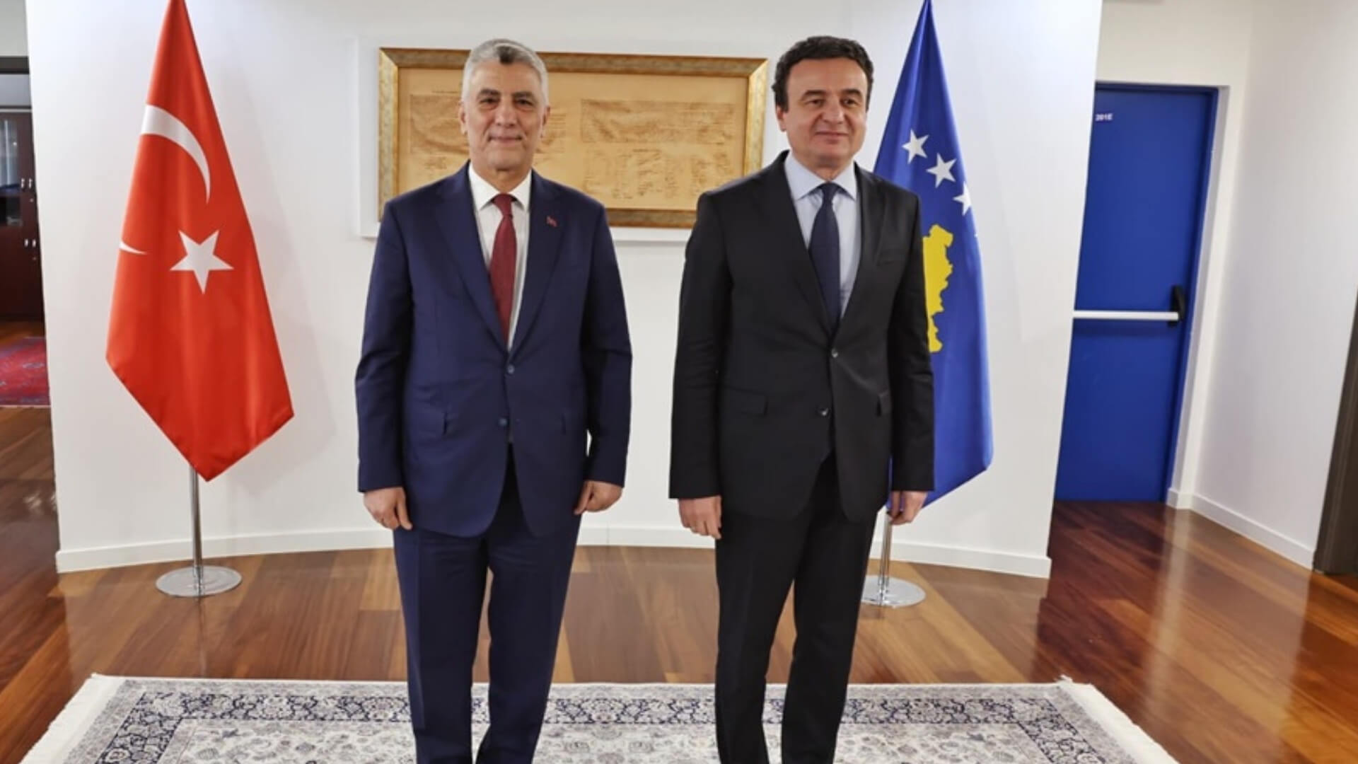 Ticaret Bakanı Bolat, Kosova Başbakanı Kurti ile Görüştü