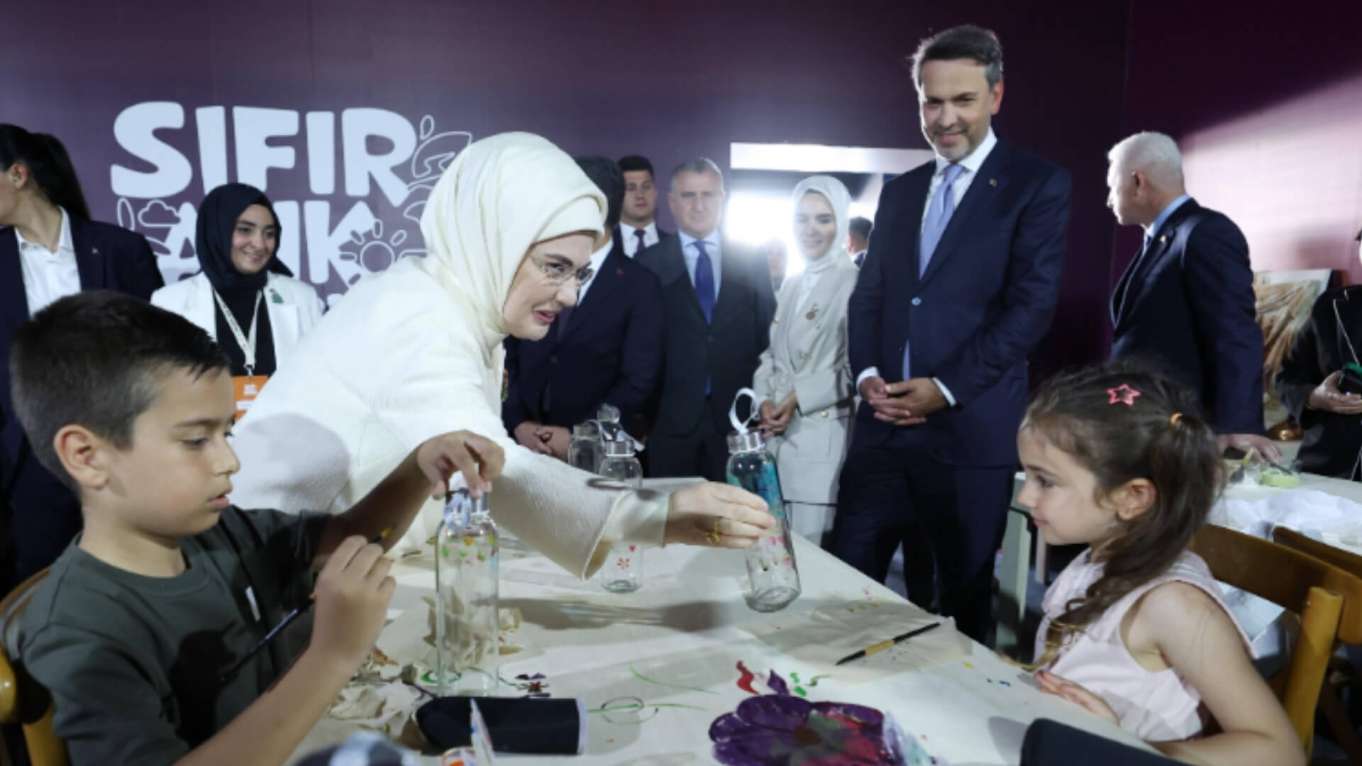 Bakan Bayraktar Sıfır Atık Festivali’ni Ziyaret Etti